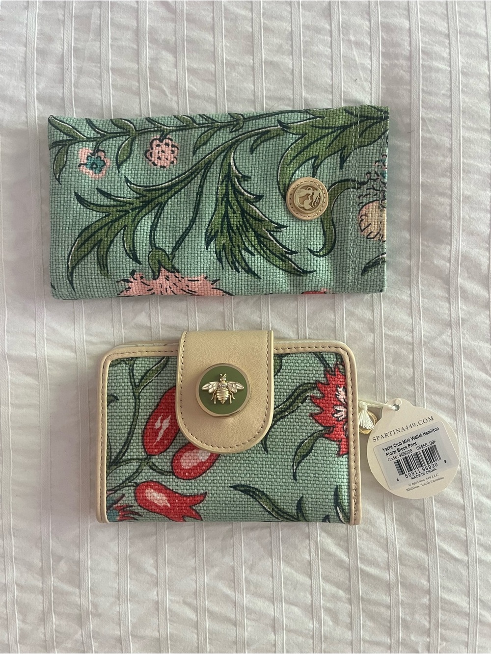 NWT Spartina 449 Wallet and Sunglass Set in Sea Foam Floral